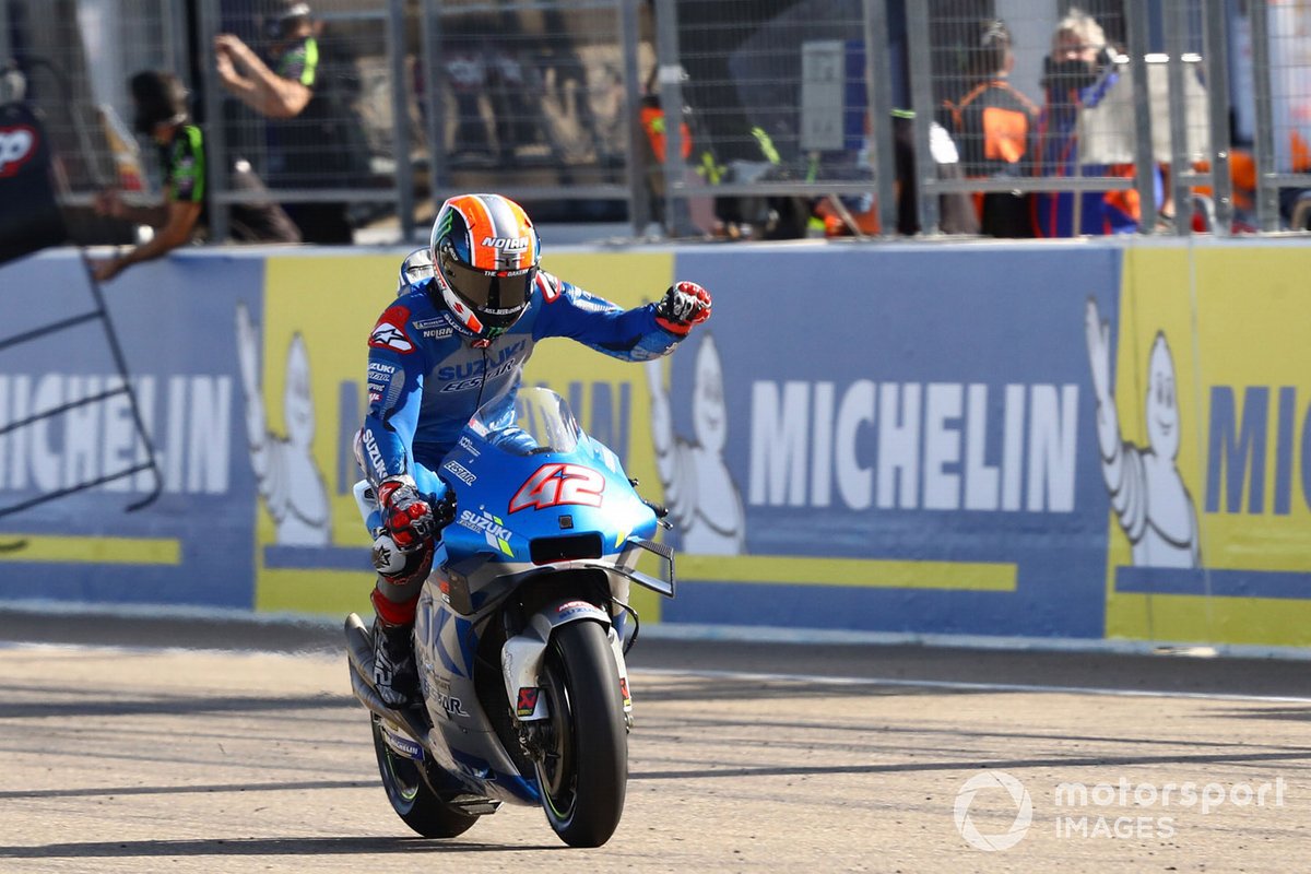 Il vincitore della gara Alex Rins, Team Suzuki MotoGP