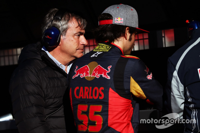 Carlos Sainz met zoon Carlos Sainz Jr., Scuderia Toro Rosso