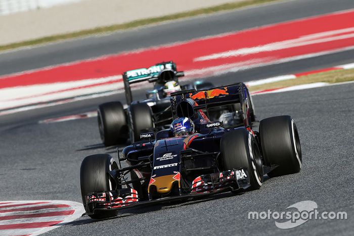 Max Verstappen, Scuderia Toro Rosso STR11