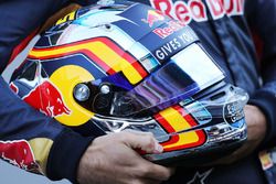 El casco de Carlos Sainz Jr., Scuderia Toro Rosso