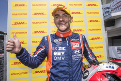 Pole position for Norbert Michelisz, BRC Racing Team Hyundai i30 N TCR