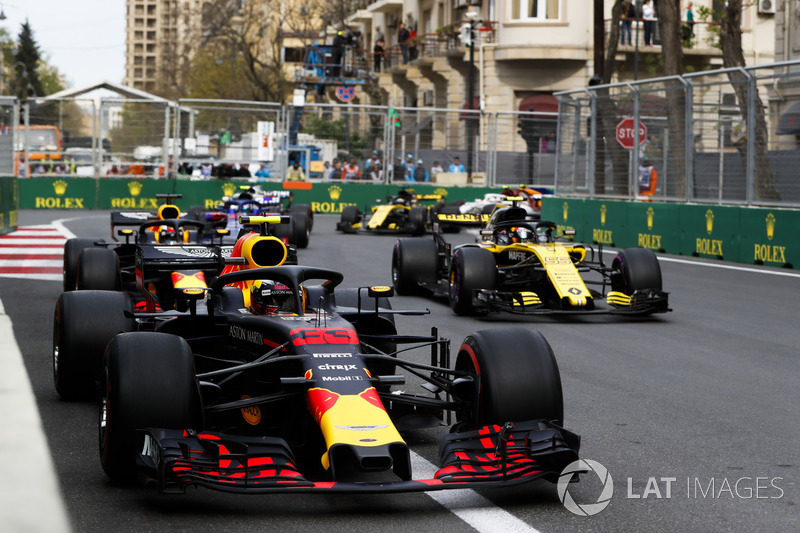 Max Verstappen, Red Bull Racing RB14 Tag Heuer, Carlos Sainz Jr., Renault Sport F1 Team R.S. 18, Daniel Ricciardo, Red Bull Racing RB14 Tag Heuer, and Pierre Gasly, Toro Rosso STR13 Honda