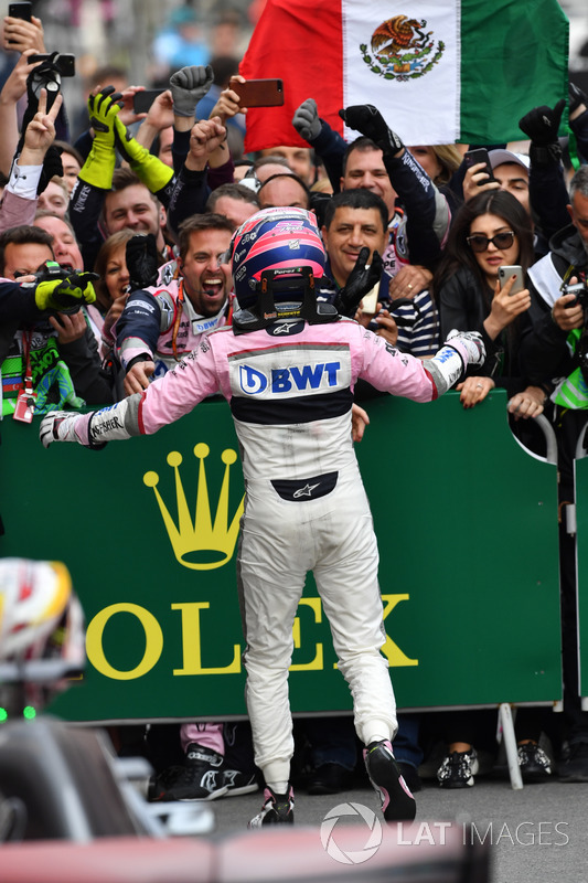 Sergio Perez, Force India celebrates in parc ferme