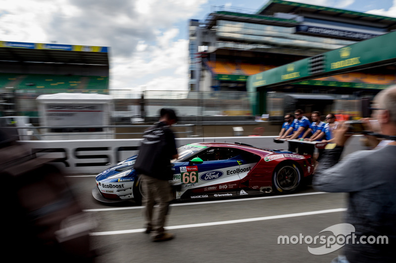 #66 Ford Chip Ganassi Racing Ford GT