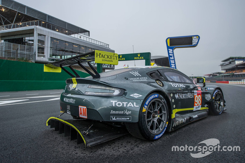 #98 Aston Martin Racing Aston Martin Vantage: Paul Dalla Lana, Pedro Lamy, Mathias Lauda
