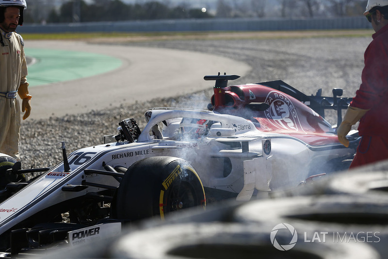 Charles Leclerc, Alfa Romeo Sauber C37 crashes