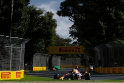 Max Verstappen, Red Bull Racing RB14 Tag Heuer