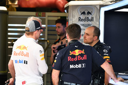 Max Verstappen, Red Bull Racing, Dr Helmut Marko, Red Bull Motorsporları Danışmanı ve Christian Horn