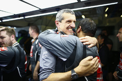 Haas team members, including Guenther Steiner, Team Principal, Haas F1, celebrate their points finishing results