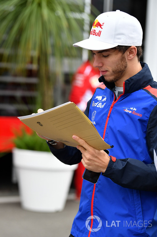Pierre Gasly, Scuderia Toro Rosso