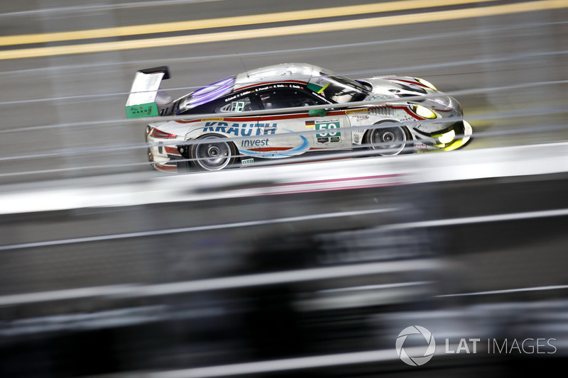 #59 Manthey Racing Porsche 911 GT3 R: Steve Smith, Randy Walls, Harald Proczyk, Sven Müller, Matteo Cairoli