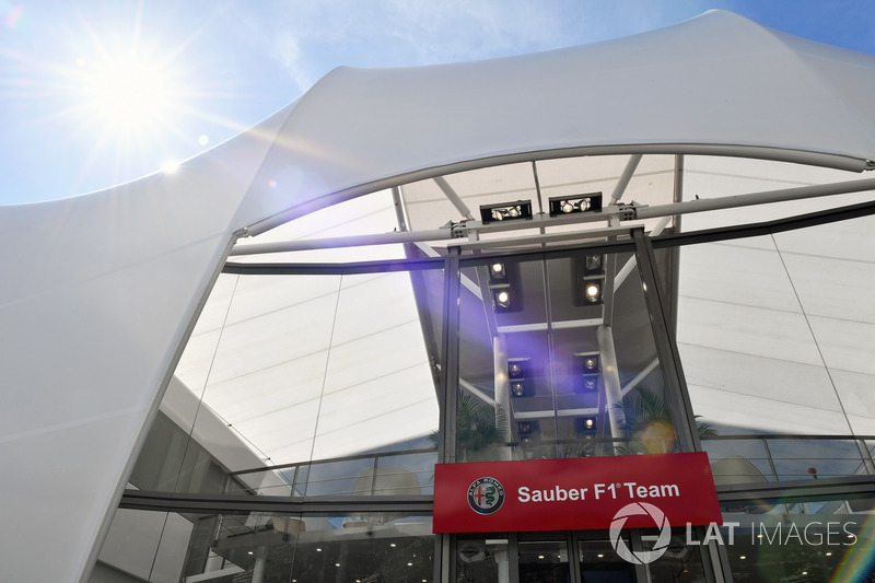 Sauber motorhome