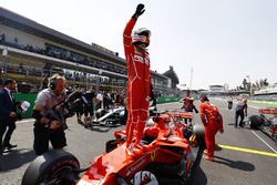 Обладатель поула Себастьян Феттель, Ferrari