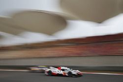 #8 Toyota Gazoo Racing Toyota TS050 Hybrid: Anthony Davidson, Sébastien Buemi, Kazuki Nakajima