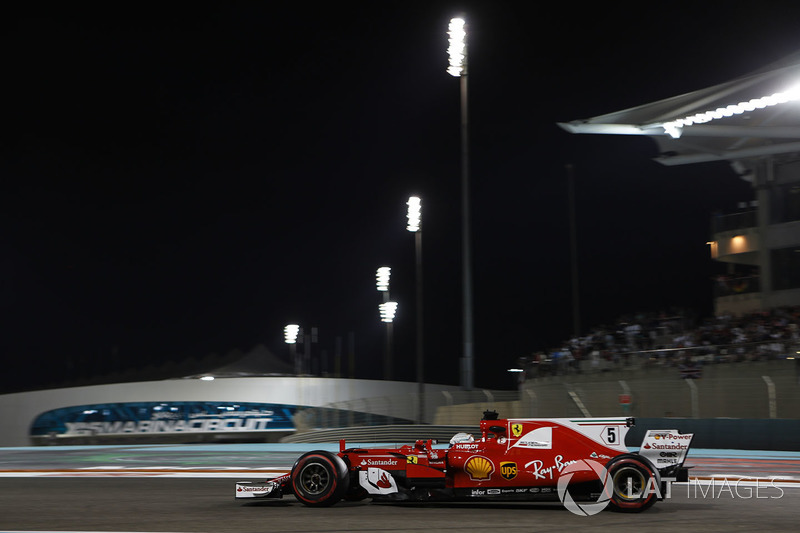 Феттель благодарит Ferrari за сезон