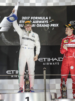 Podium: race winner Valtteri Bottas, Mercedes AMG F1
