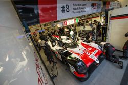 #8 Toyota Gazoo Racing Toyota TS050: Sébastien Buemi, Kazuki Nakajima, Fernando Alonso