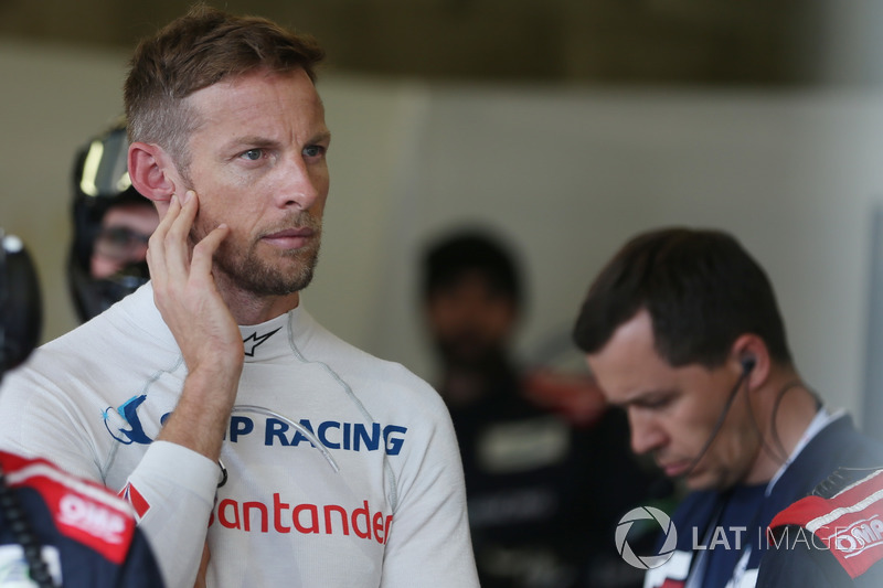 #11 SMP Racing BR Engineering BR1: Jenson Button