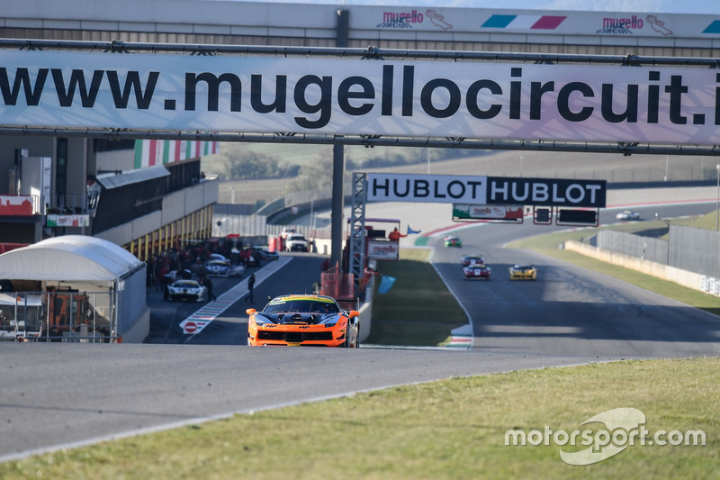 #361 Ineco - MP Racing Ferrari 488: Thomas Gostner
