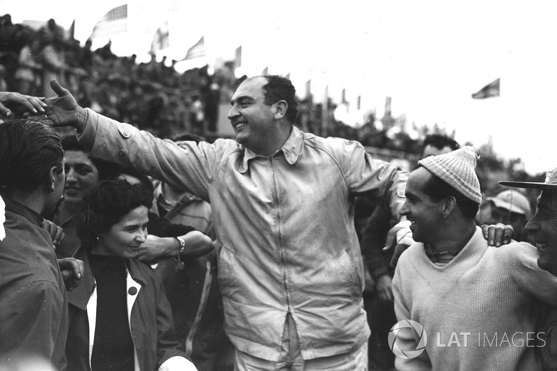 Winners Jose Froilan Gonzalez, Maurice Trintignant, Ferrari