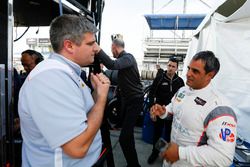 L'ingénieur de #6 Acura Team Penske Acura DPi, P: Dane Cameron, Juan Pablo Montoya