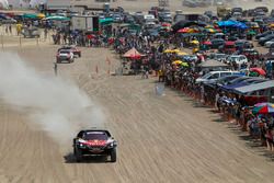 #303 Peugeot Sport Peugeot 3008 DKR: Carlos Sainz, Lucas Cruz