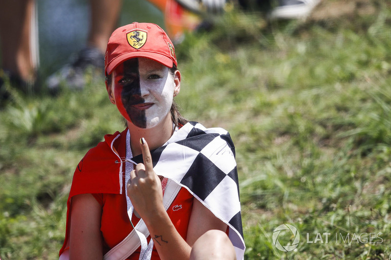 Ferrari fan