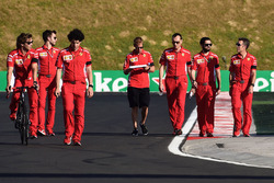 Sebastian Vettel, Ferrari marche sur la piste