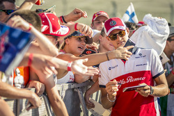 Marcus Ericsson, Sauber fans selfie