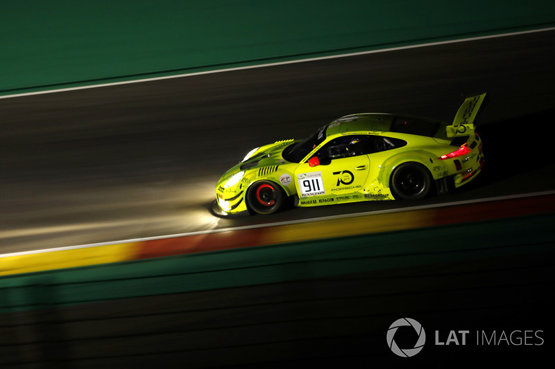 #911 Manthey Racing Porsche 911 GT3 R: Romain Dumas, Frederic Makowiecki, Dirk Werner