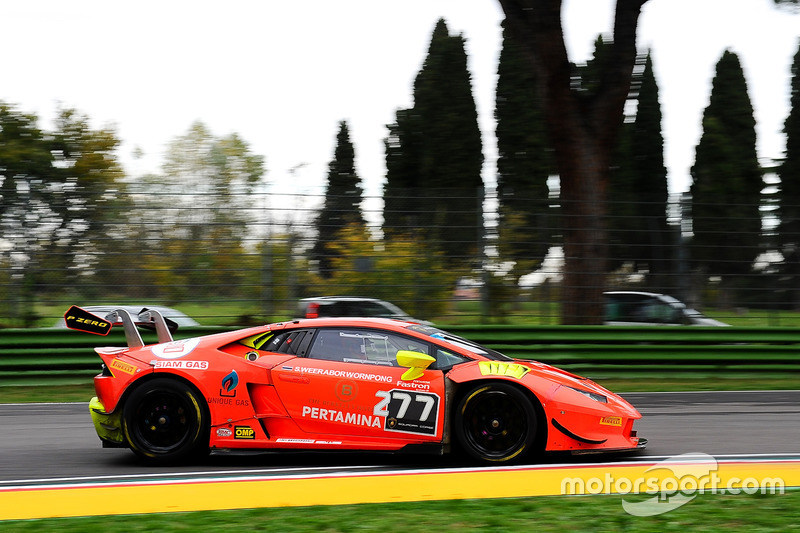 #277 Top Speed Racing Team: Supachai Weeraborwornpong