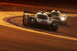 #1 Porsche Team Porsche 919 Hybrid: Neel Jani, Andre Lotterer, Nick Tandy