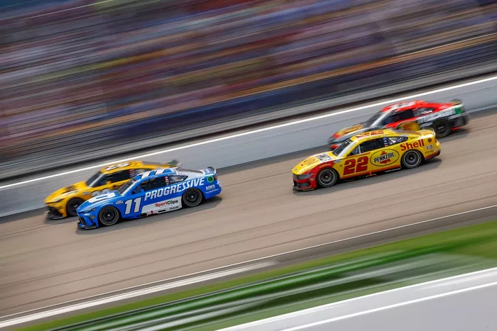 Denny Hamlin, Joe Gibbs Racing