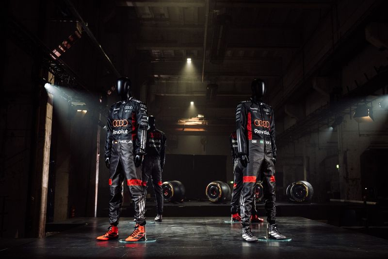 Atmosfera al lancio dell'Audi