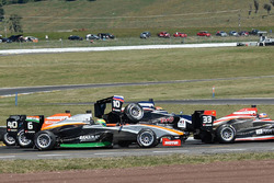 Artem Markelov crash