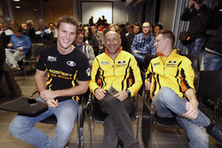 Hugo Valente, Nicky Catsburg, Gabriele Tarquini, LADA Sport Rosneft