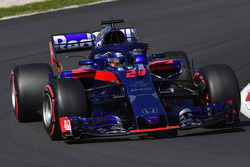 Брендон Хартли, Scuderia Toro Rosso STR13