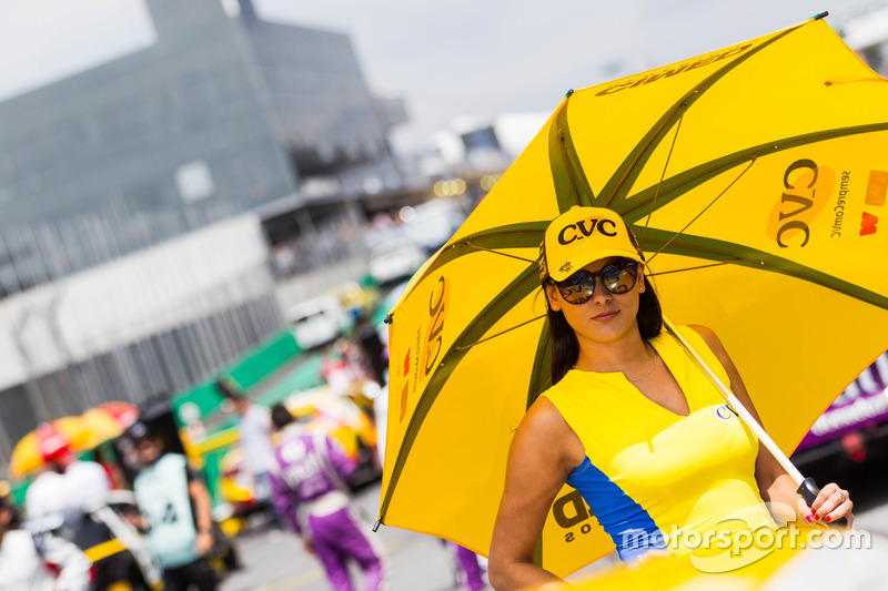 Grid girl