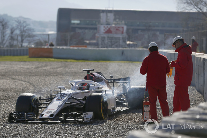 Charles Leclerc, Alfa Romeo Sauber C37 crashes