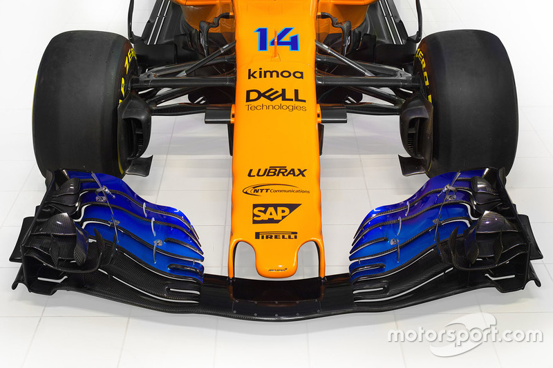 Avant de la McLaren MCL33