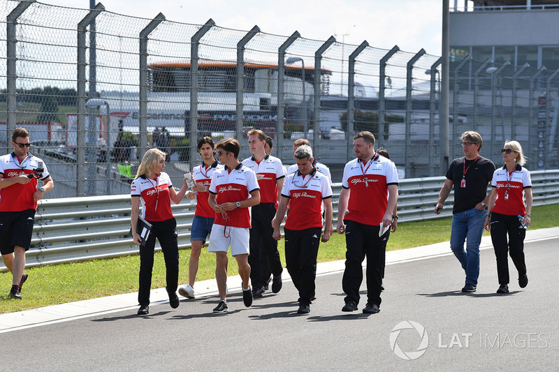 Charles Leclerc, Sauber walks the track