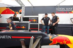 Max Verstappen, Red Bull Racing maakt zich klaar voor de demonstratie