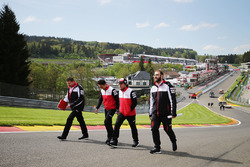 Fernando Alonso, Kazuki Nakajima, Toyota Gazoo Racing