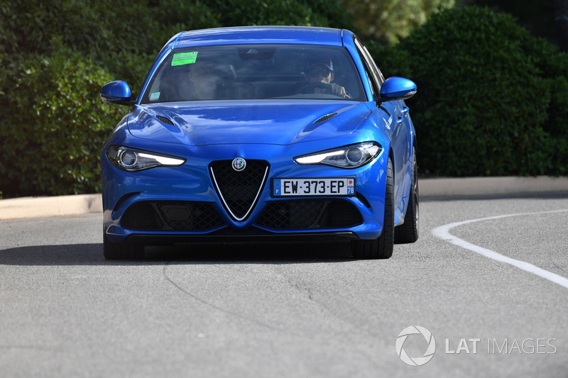 Charles Leclerc, Sauber in a Alfa Romeo Giulia Quadrifoglio
