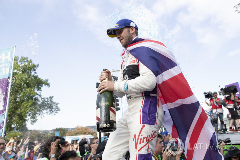 18 Sam Bird - Formula E üçüncüsü, WEC GTE Pro dokuzuncusu