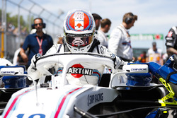 Lance Stroll, Williams Racing, on the grid
