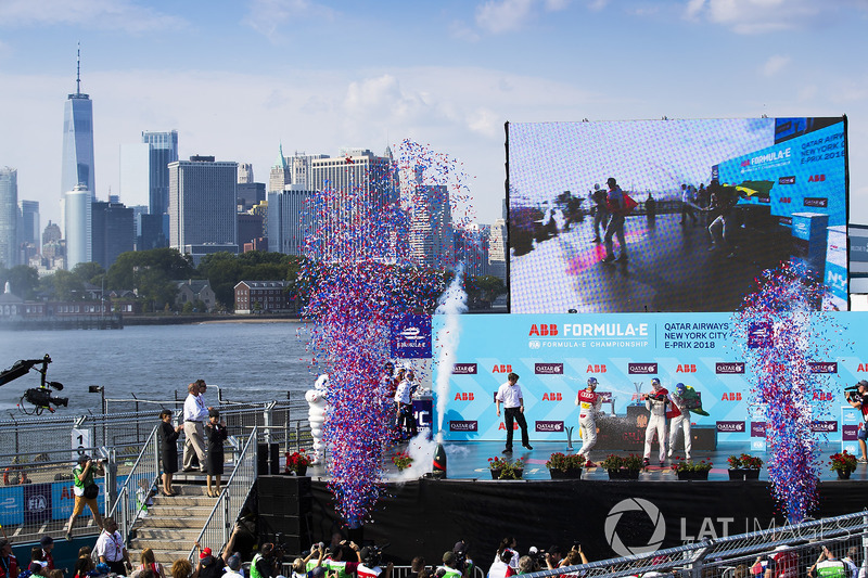 Daniel Abt, Audi Sport ABT Schaeffler, Lucas di Grassi, Audi Sport ABT Schaeffler, Sébastien Buemi, Renault e.Dams, celebrate on the podium
