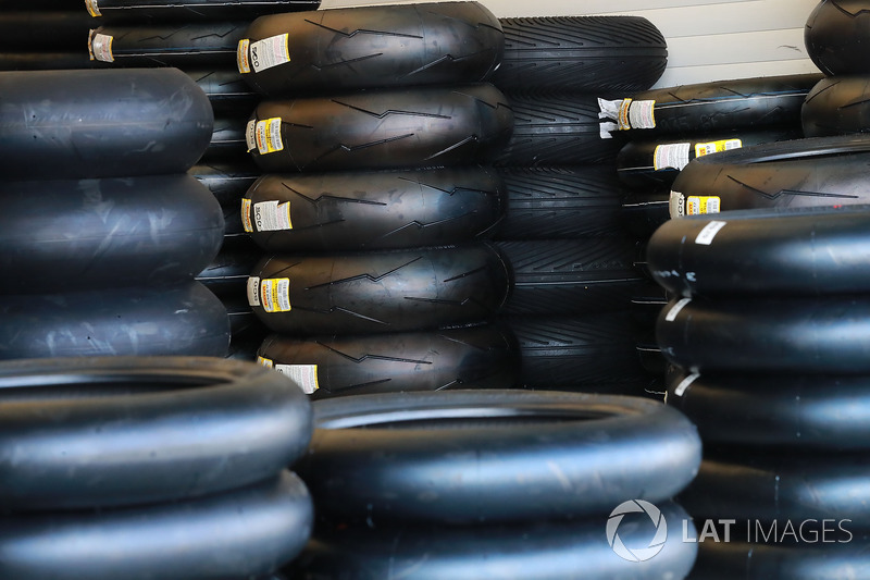 Pirelli tyres