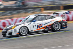 #77 Team NZ Porsche 997 Cup: Graeme Dowsett, John Curran, Will Bamber
