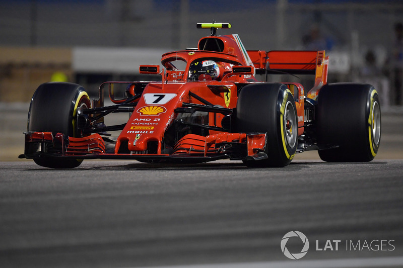 2: Kimi Raikkonen, Ferrari SF-71H, 1'28.101